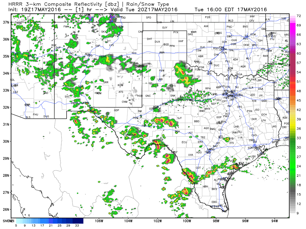 HRRR model forecast overnight keeps most of the action well away from Houston. (Weather Bell)